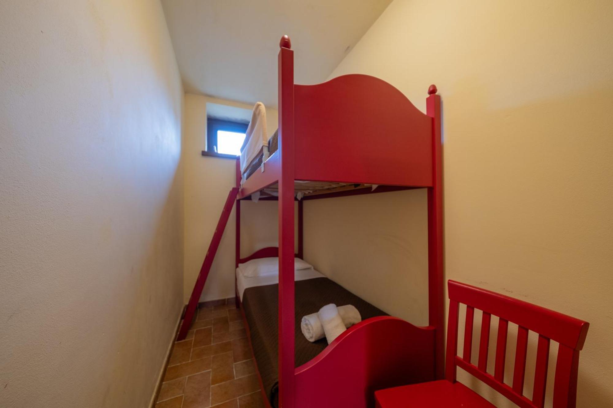 Agriturismo Borgo Biaia Camporgiano エクステリア 写真