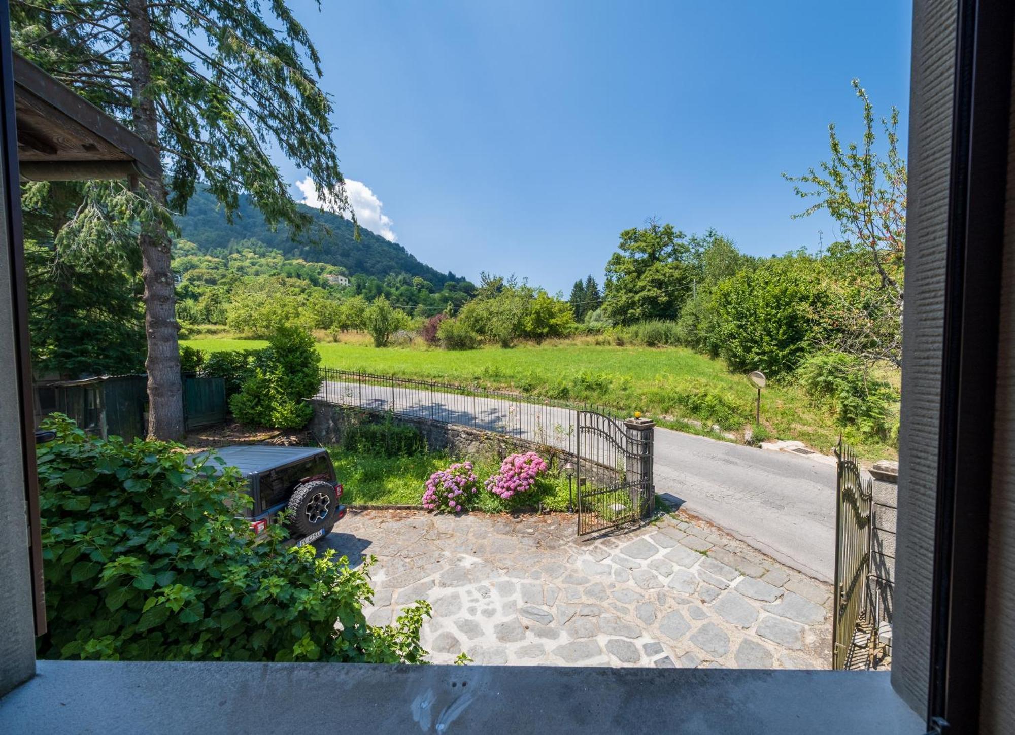 Agriturismo Borgo Biaia Camporgiano エクステリア 写真