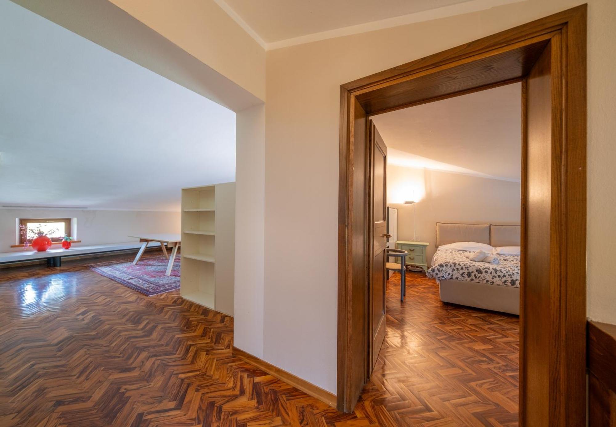 Agriturismo Borgo Biaia Camporgiano エクステリア 写真